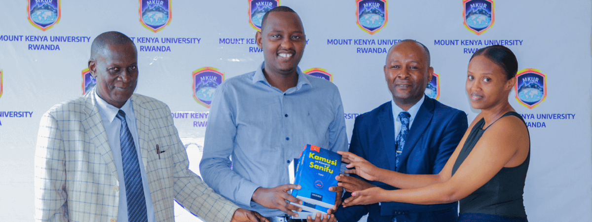 <strong>MKU  Rwanda donates textbooks to Africa New Life Ministries</strong>