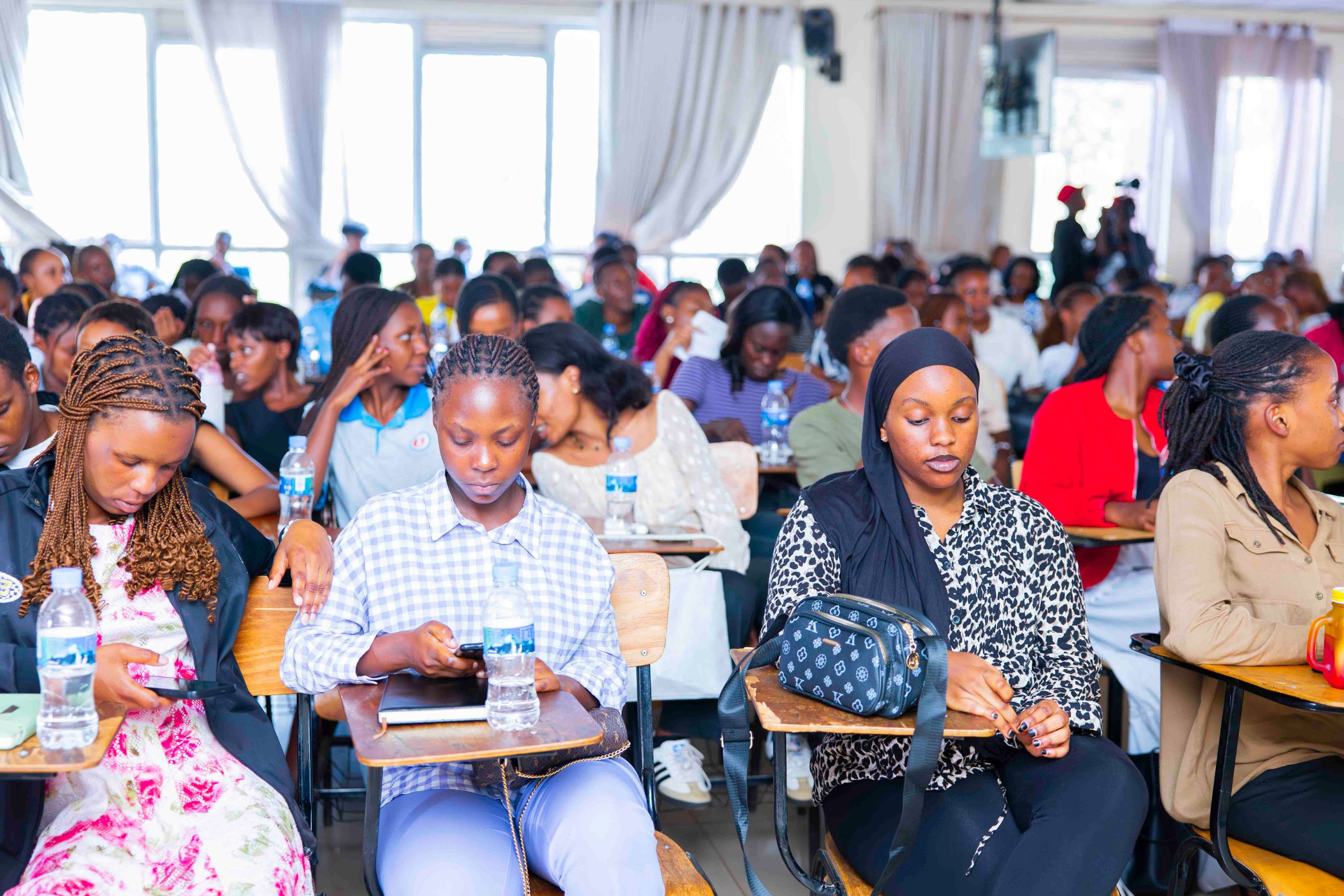 MKU students engage in a dialogue on the Role of Youth in Consensus-Based Democracy and Diverse Political Ideas.