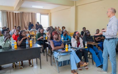 MKUR Students Explore Freedom of Expression in the Digital Age